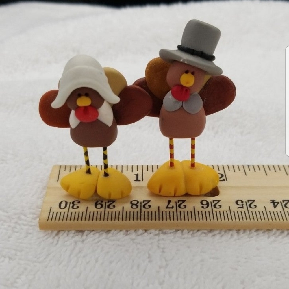 Little turkey pilgrims
